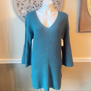 Allison Brittney dark green v-neck sweater size large new with tags